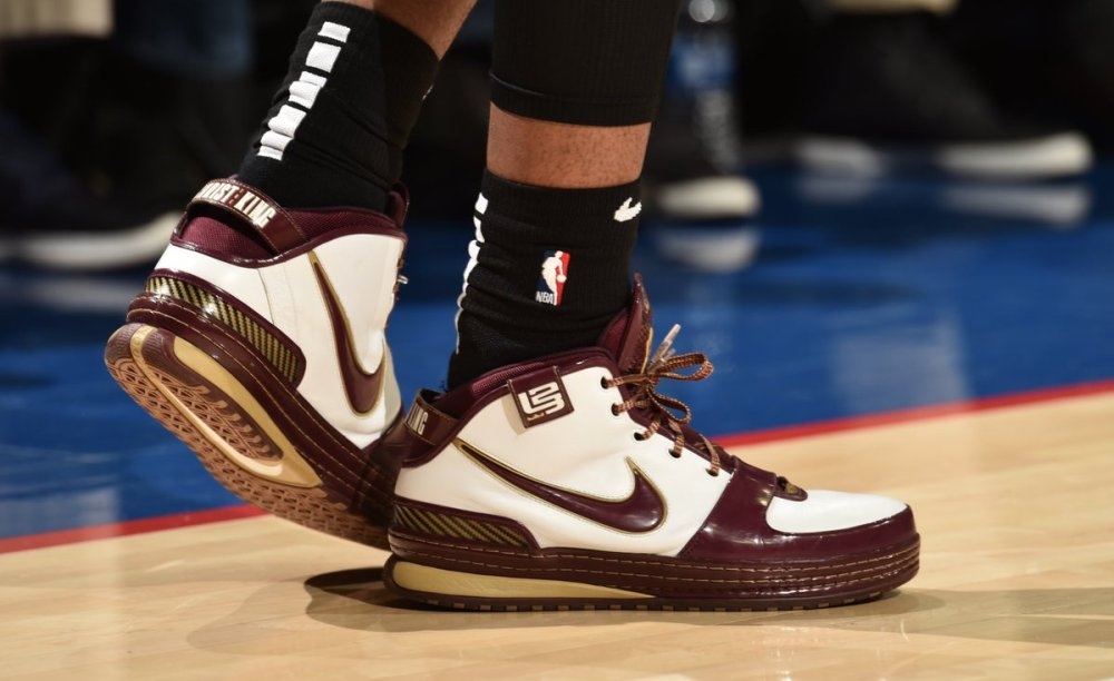 小组赛3胜1负！广东男篮锁定CBA杯赛八强名额（广东男篮小组赛三胜一负，锁定CBA杯八强席位）