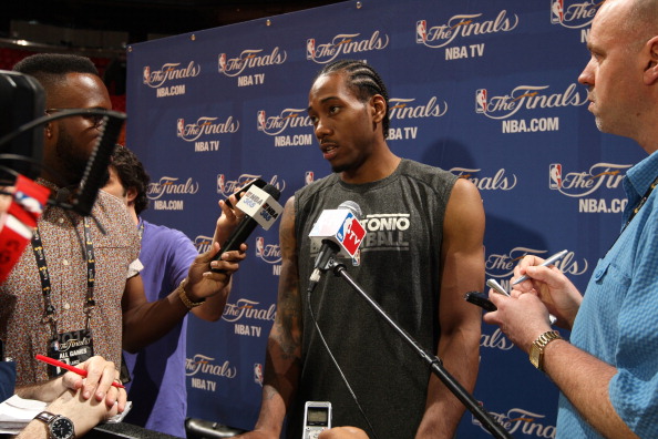 马雷斯卡：后面两轮需全胜才能确保前八，弗法纳眼睛伤的很重（马雷斯卡：收官两战必须全取三分方能稳进前八，弗法纳眼伤情况严峻）