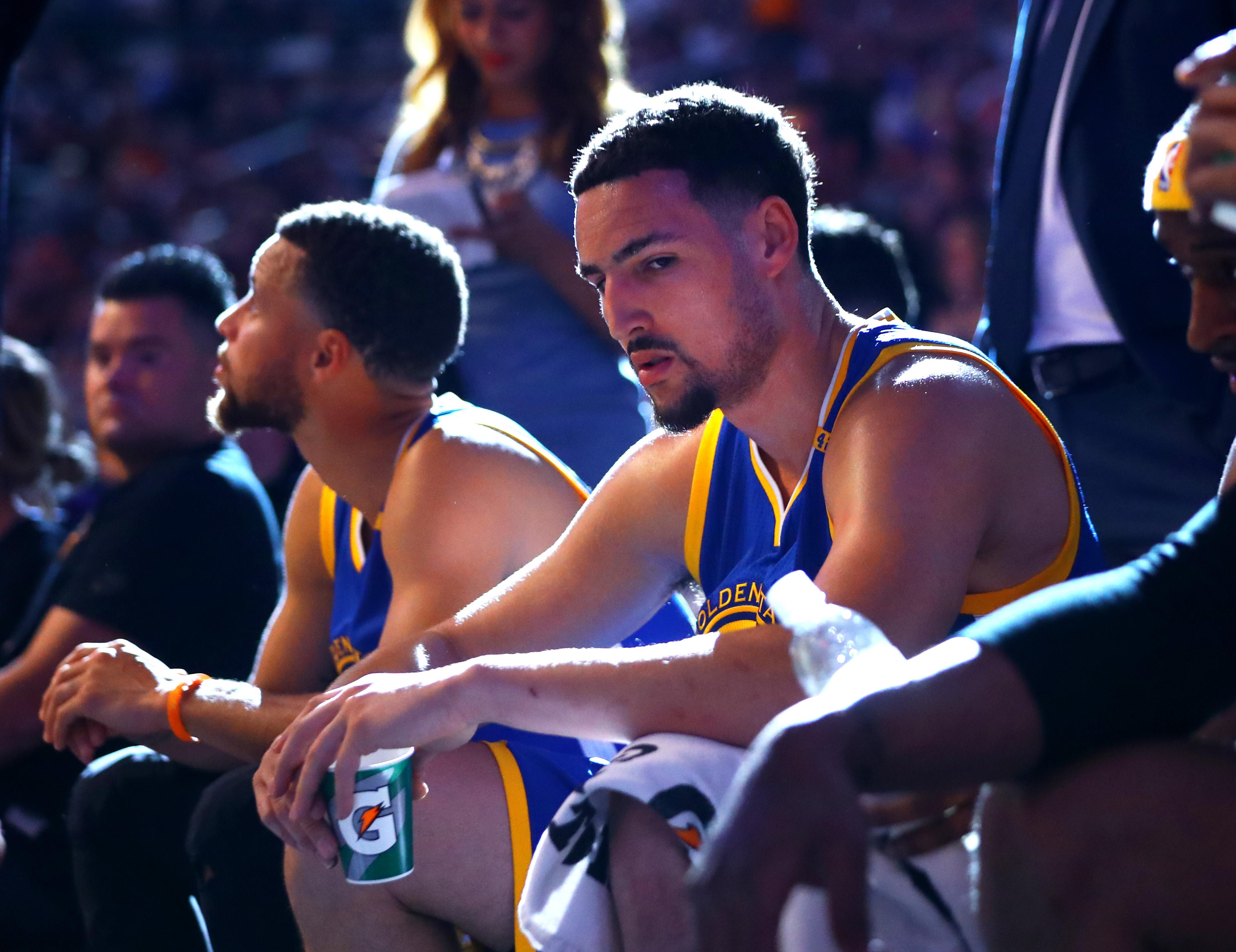 记者：罗马评估迪巴拉续约，任何报价都会远低于现有800万年薪（记者：罗马正评估与迪巴拉续约，报价或显著低于其现有800万年薪）