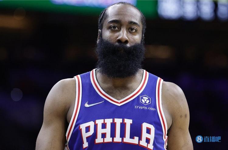 伤病恢复中的文班：坚韧不拔的运动员精神（文班的康复之路：不屈不挠的运动员精神）