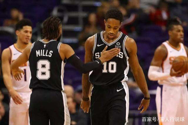 世体：为防止转售，巴萨球迷只有在赛前一天才能下载PDF门票（世体：为遏制倒票，巴萨球迷仅在赛前一日开放PDF电子票下载）