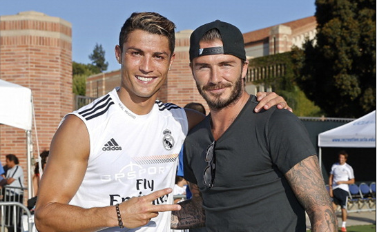 穆勒赛后晒谢场视频：感谢温哥华白浪球迷的鼎力支持（穆勒赛后发布谢场视频：致谢温哥华白浪球迷的力挺）