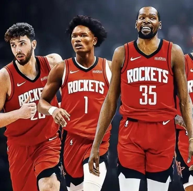 此前已宣布赛季报销！独行侠官方：莱夫利已成功接受右脚手术（独行侠官宣：莱夫利右脚手术顺利完成，赛季提前报销已确定）