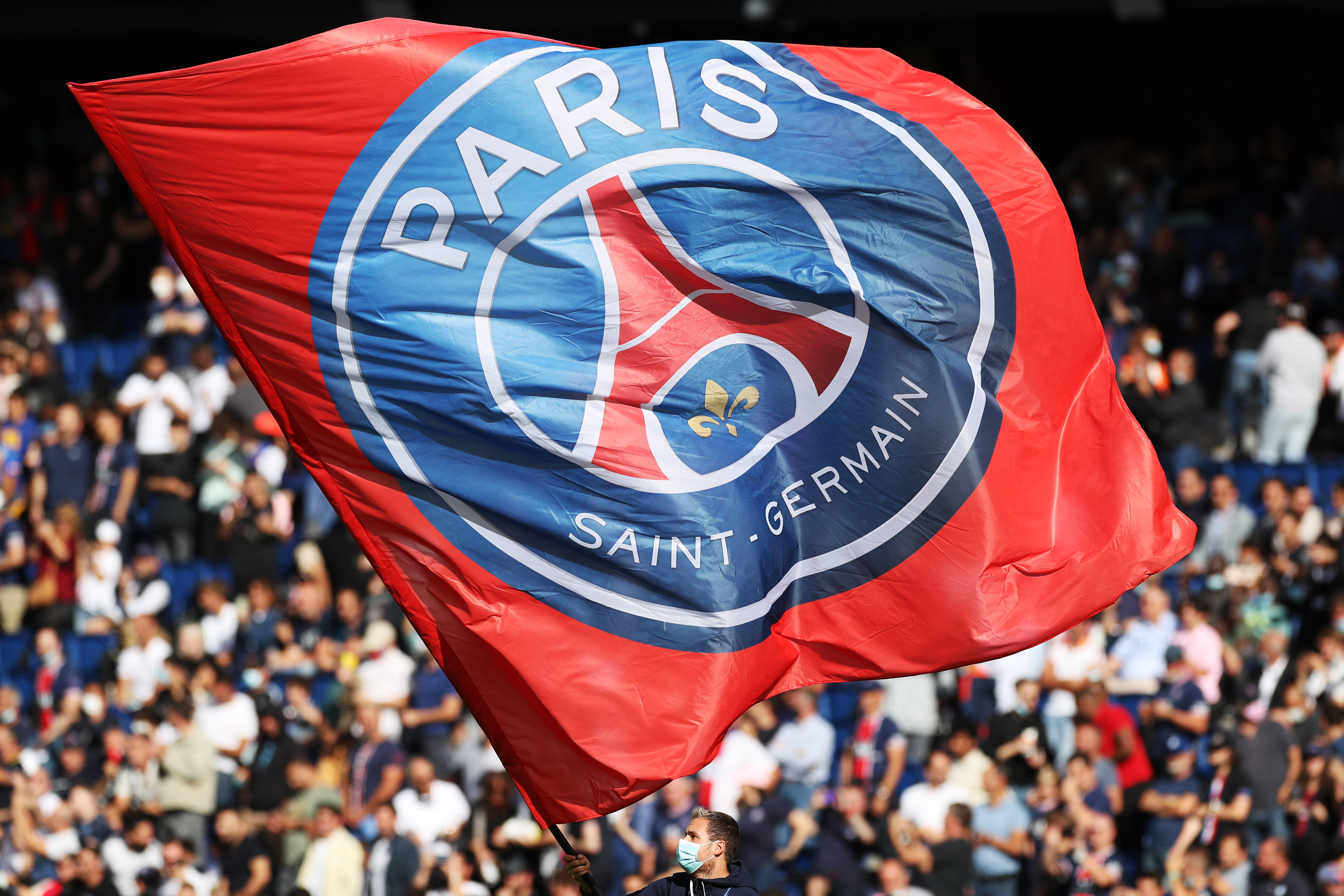 山西106-93广东 球员评价：4人满分，4人及格，1人低迷（山西106-93击败广东，球员打分：4人满分、4人及格、1人低迷）