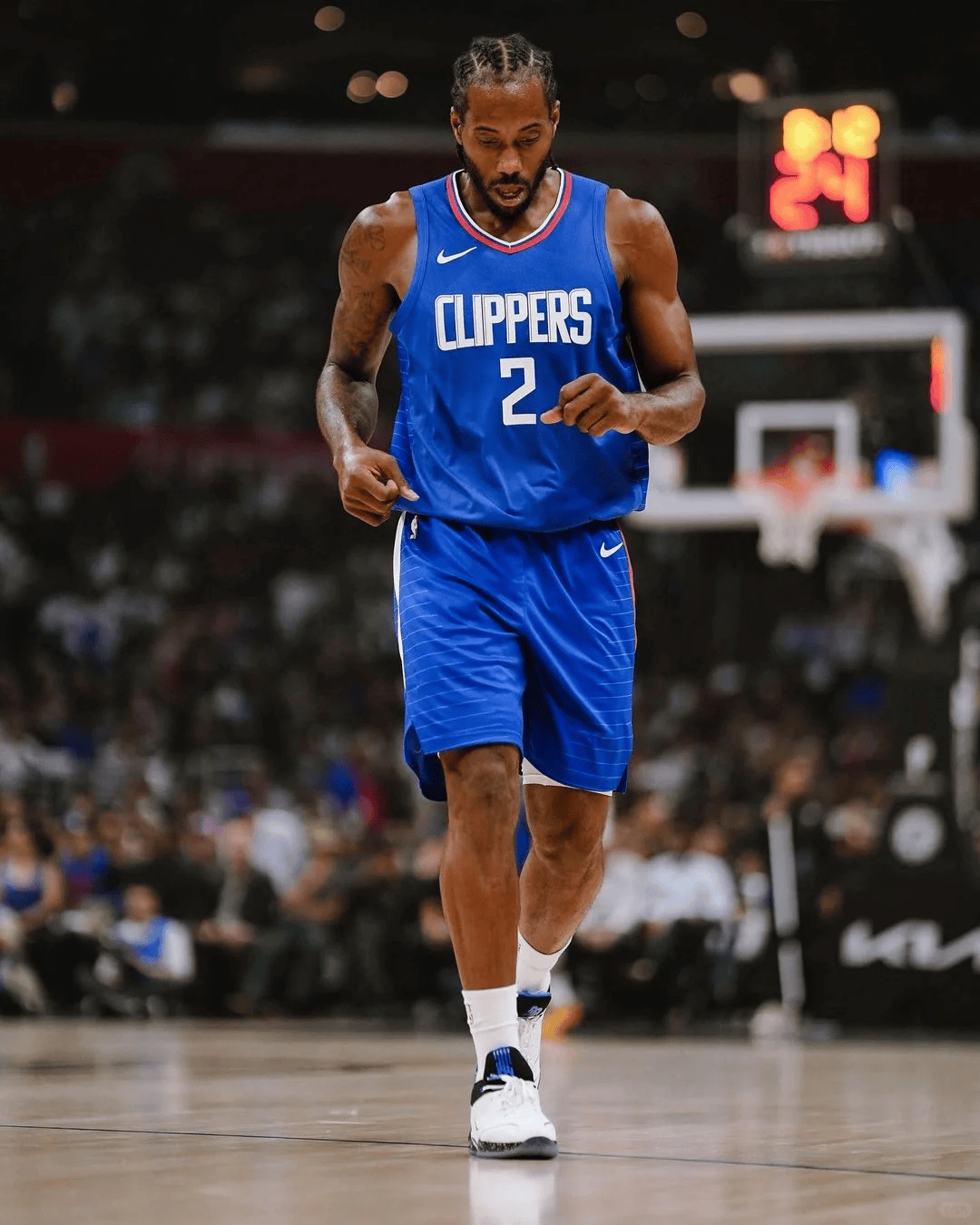 没机会了！杰曼绝杀三分不中 高诗岩两罚全中（绝杀未果：杰曼三分不中，高诗岩两罚全中）