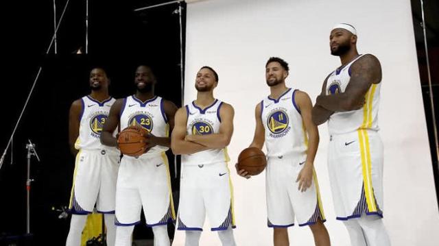 旺达：我和伊卡尔迪恋爱之后，第一时间就坦白告诉了洛佩斯（旺达称与伊卡尔迪相恋后已第一时间告知洛佩斯）