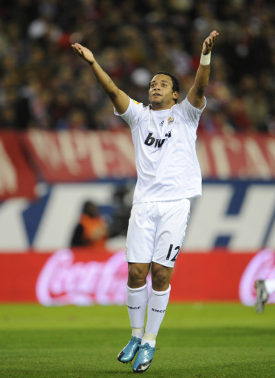 全尤文：巴萨对DV9很感兴趣，热刺、切尔西和拜仁也在关注情况（巴萨相中DV9，热刺、切尔西与拜仁同步关注动向）