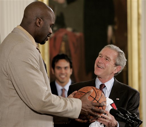 波黑3-1逆转十人罗马尼亚，哲科破门，巴伊拉克塔雷维奇建功（十人罗马尼亚遭波黑3-1翻盘，哲科、巴伊拉克塔雷维奇相继破门）