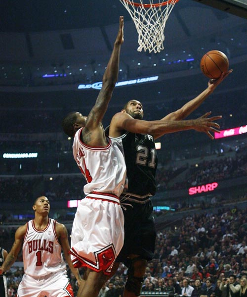 恩德里克和罗克因未上场导致身价暴跌，罗克选择外租后身价暴涨，均需在联赛中积累经验。（出场不足致身价下滑，罗克外租后飙升；恩德里克与罗克亟需联赛实战历练）