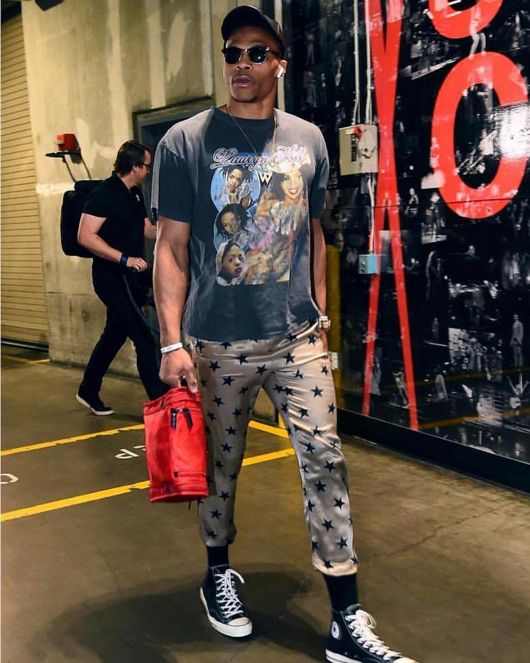 官方：恰尔汗奥卢手腕受伤退出土耳其大名单，不会出战西班牙（土耳其队官宣：恰尔汗奥卢手腕受伤退队，缺席与西班牙之战）