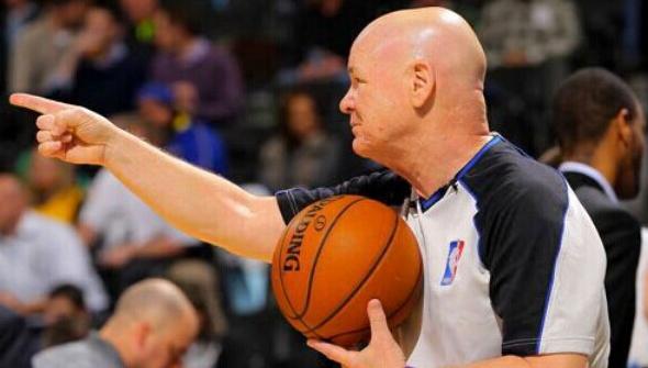 皇马国王杯对手社媒玩梗：在普拉多球场的90分钟非常漫长（皇马国王杯对手社媒整活：普拉多球场这90分钟格外漫长）