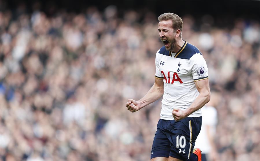 猛龙三大得分手合砍72分，带队终结两连败（猛龙三箭头合力轰下72分，止住两连败）