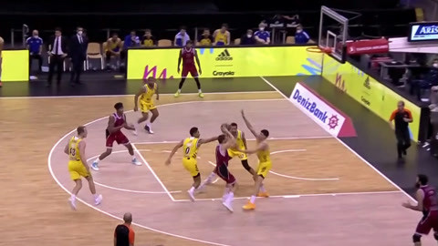 谁给了球迷“训话”的权力？（球迷“训话”之权从何而来？）